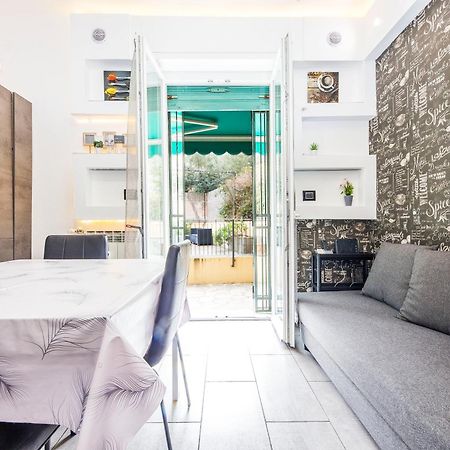 Due Passi Dal Mare Apartment เจนัว ภายนอก รูปภาพ